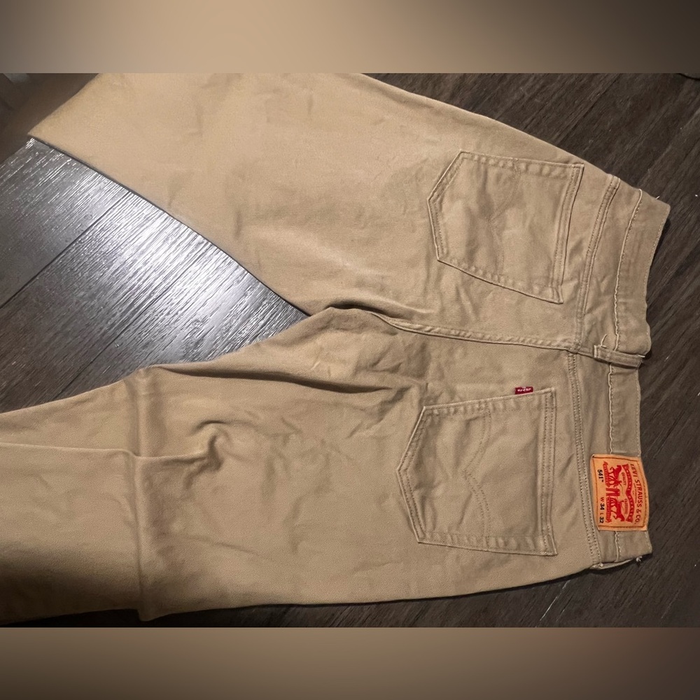 New Levi jeans size 34x32 (New)